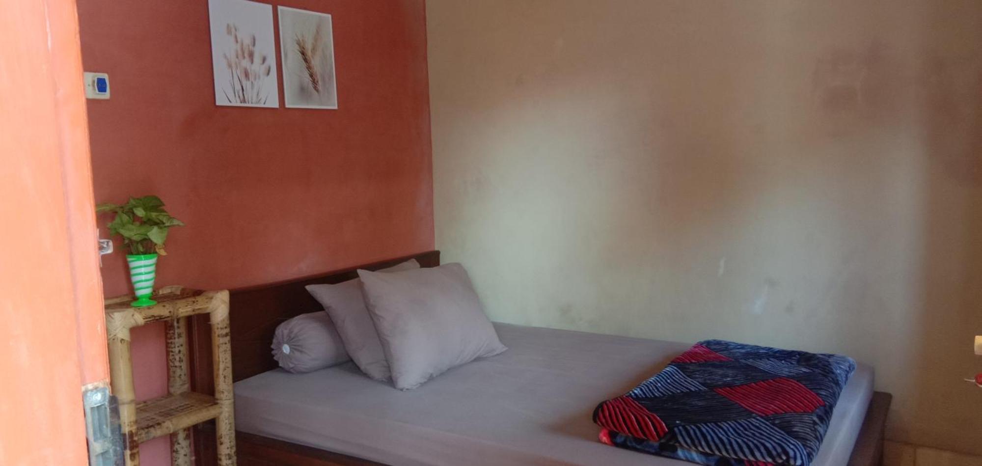 Radiya Guesthouse Сембалун Лауанг Стая снимка